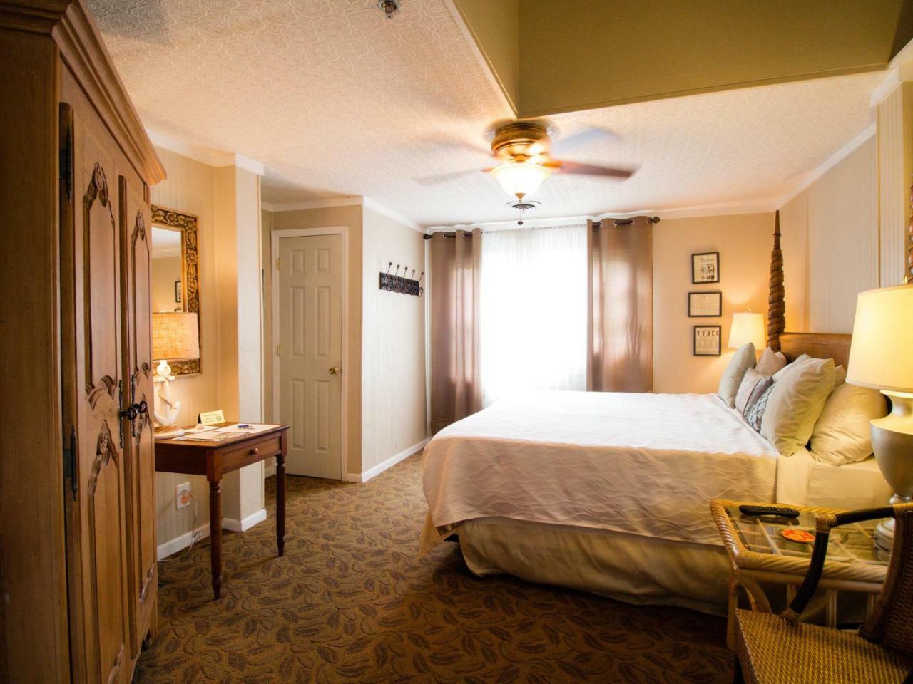Tybee Island Inn Bed & Breakfast Rum bild